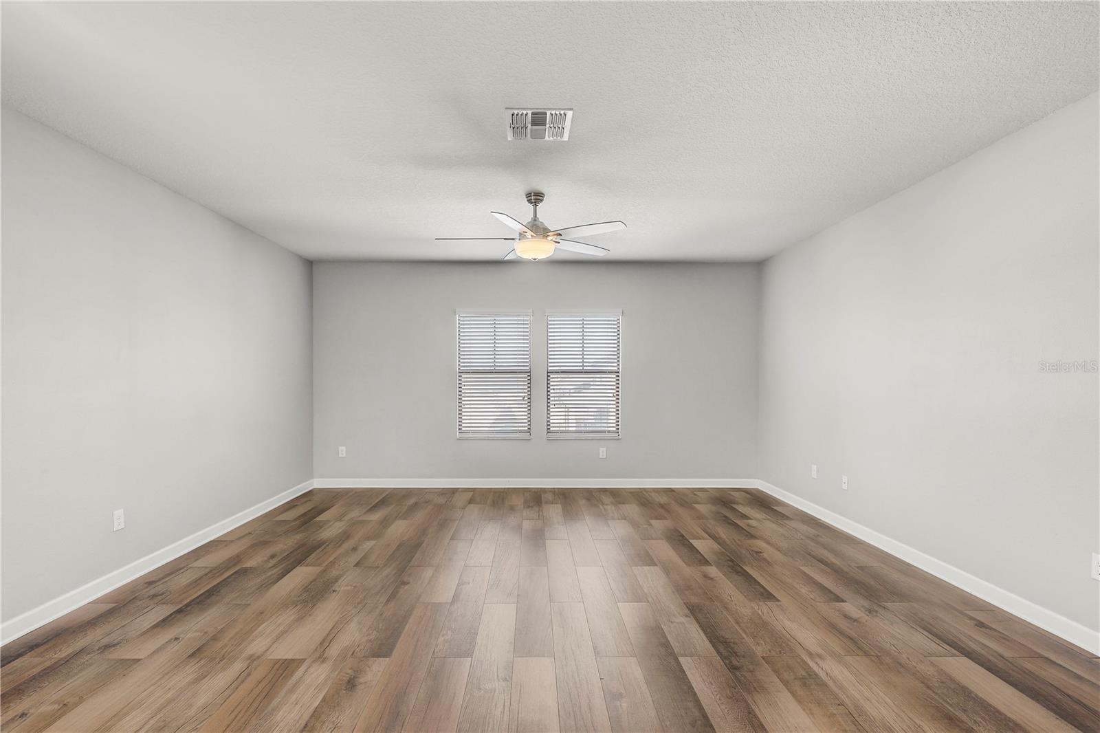 Image 34 of 74 For 13315 Orca Sound Drive