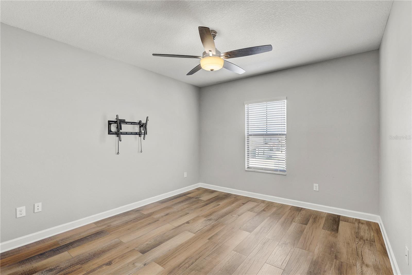 Image 56 of 74 For 13315 Orca Sound Drive