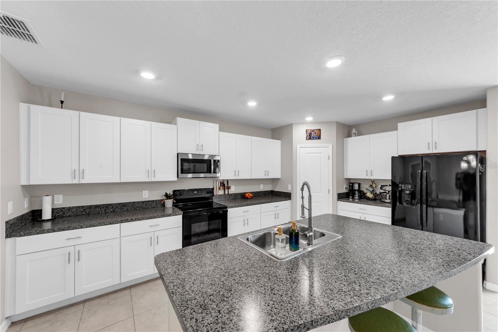 Image 15 of 46 For 4188 Hanover Drive