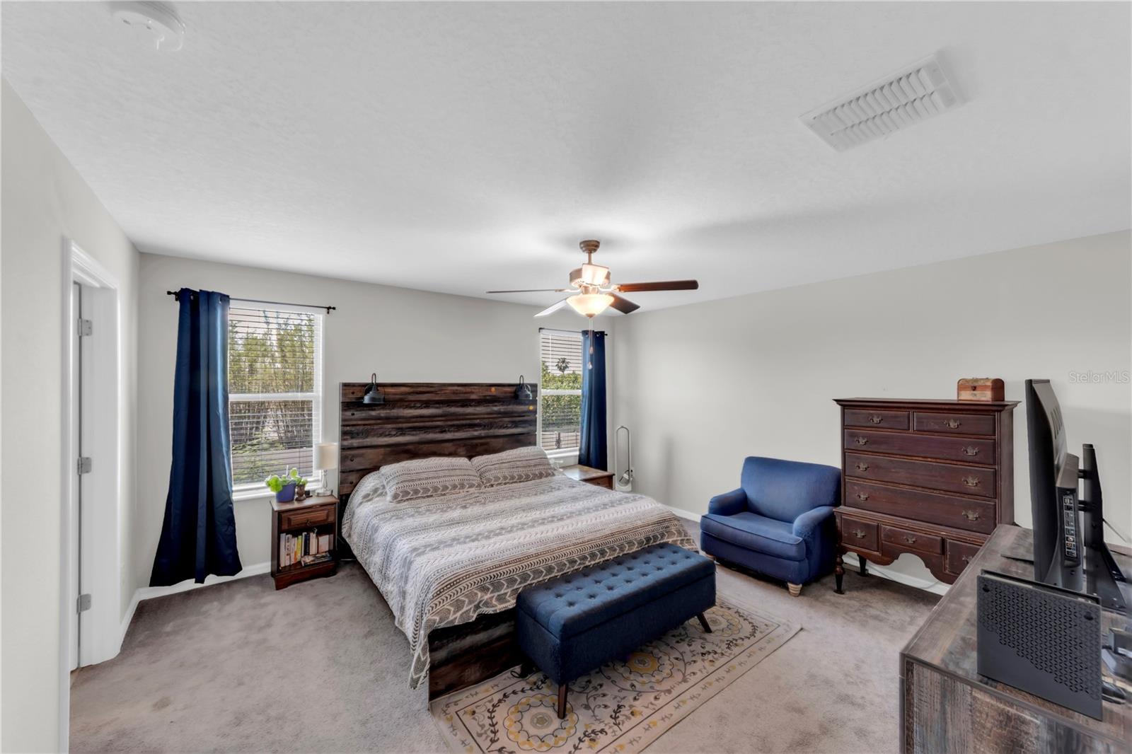 Image 22 of 46 For 4188 Hanover Drive