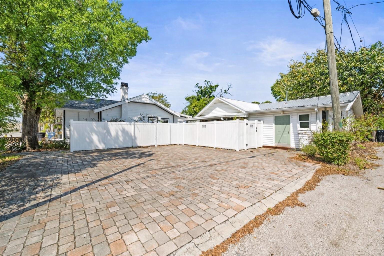 Details for 1619 7th Avenue N, ST PETERSBURG, FL 33713