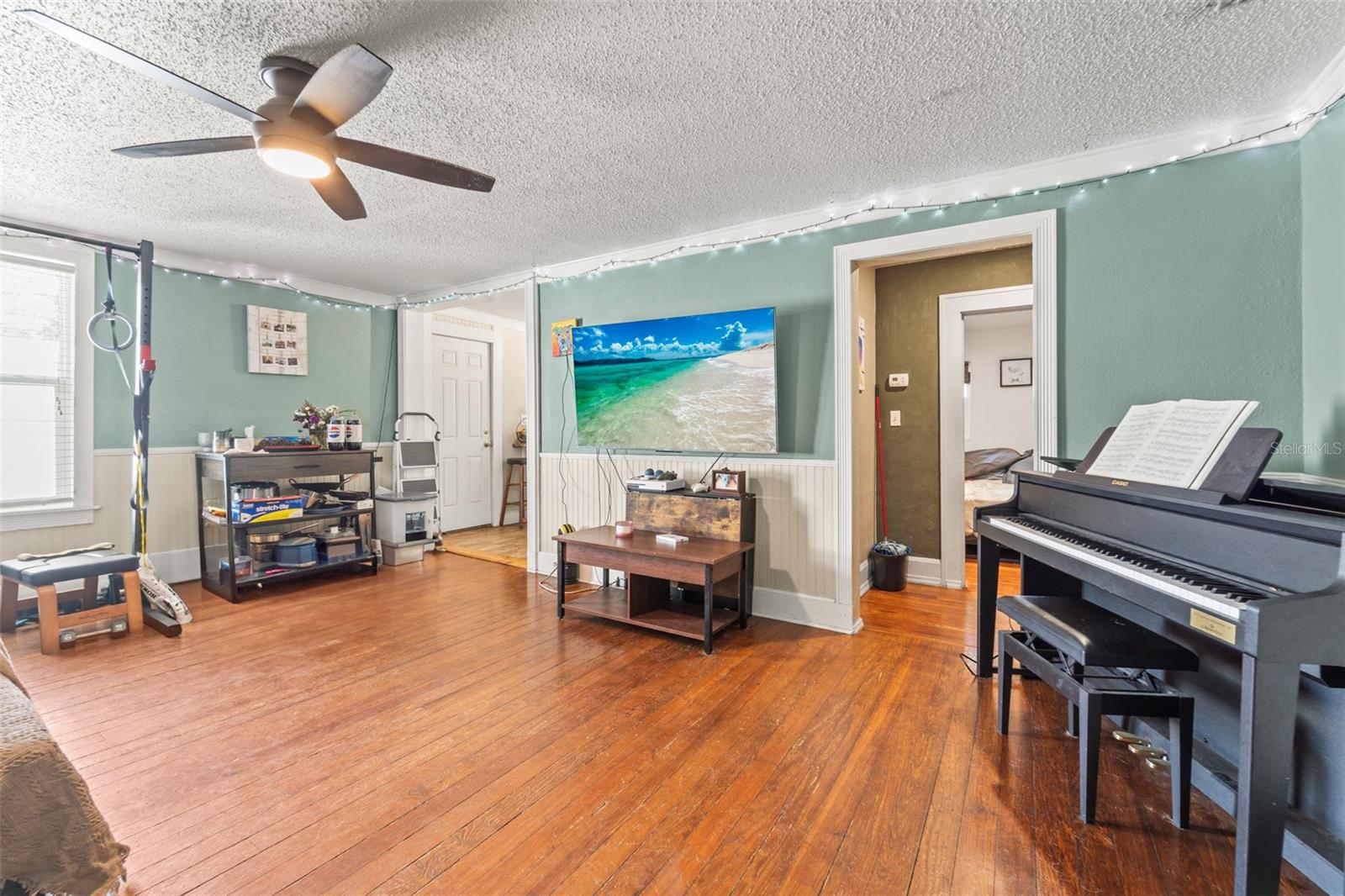 Image 4 of 23 For 1619 7th Avenue N