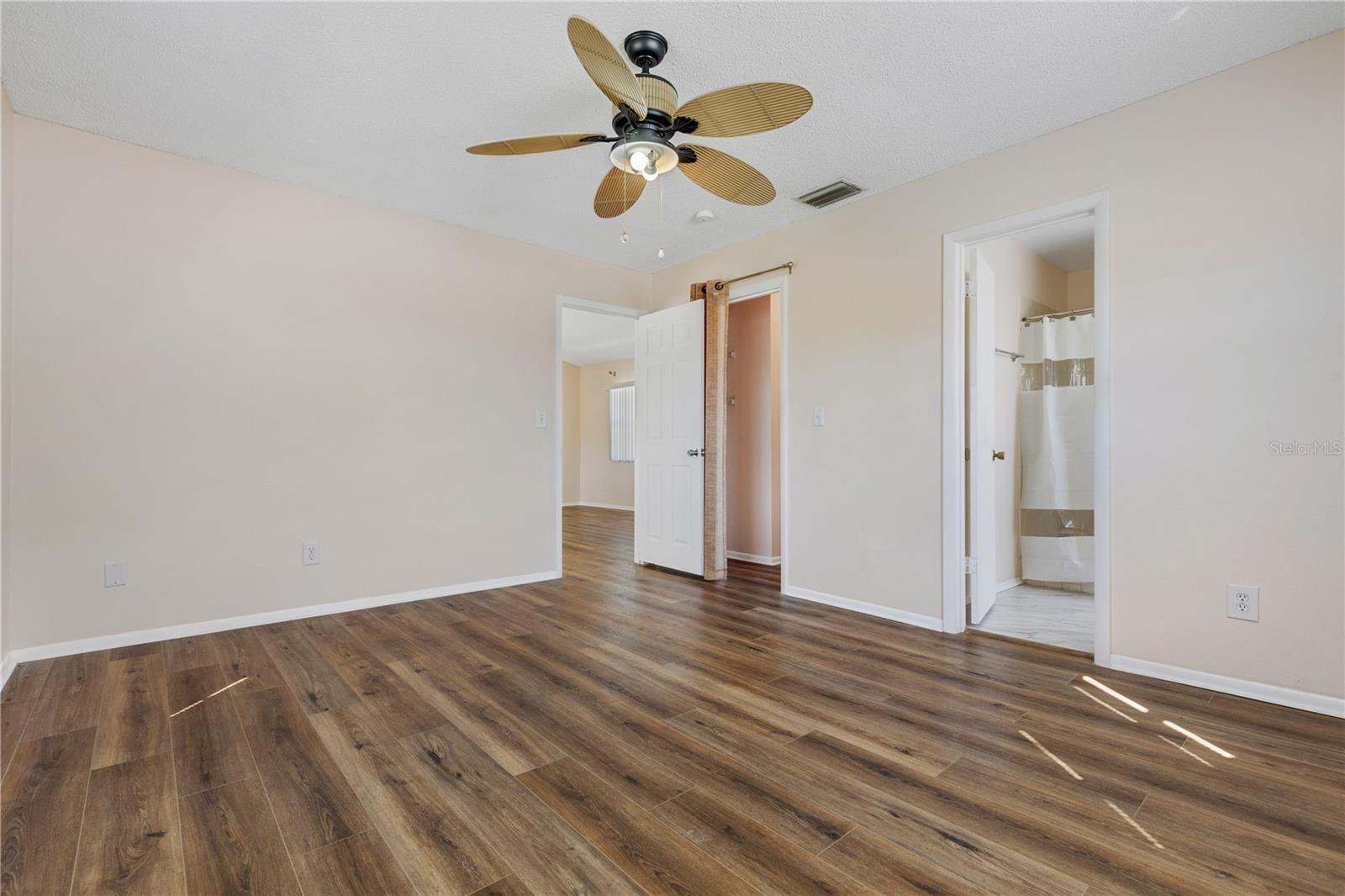 Image 10 of 15 For 1136 Forbes Trace