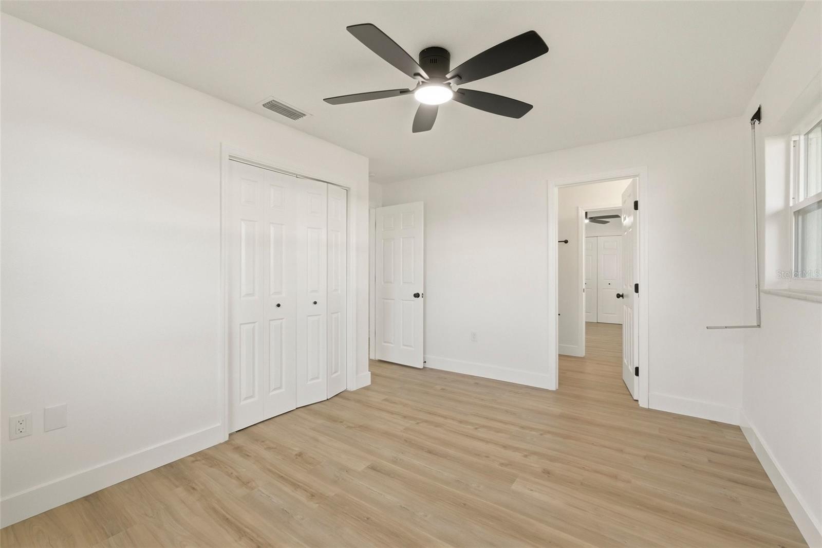 Image 25 of 51 For 13779 Pinecrest Drive