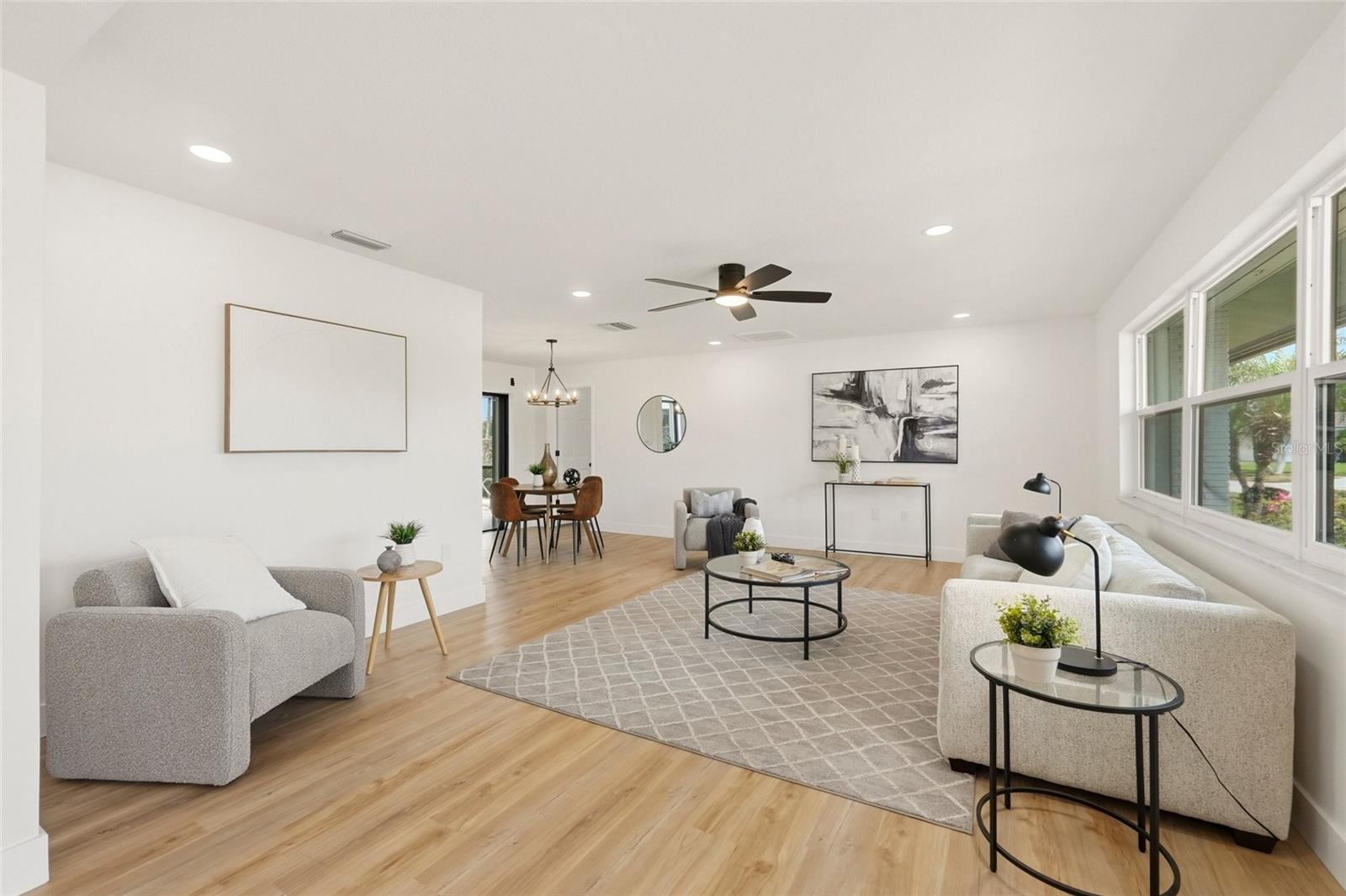 Image 3 of 51 For 13779 Pinecrest Drive