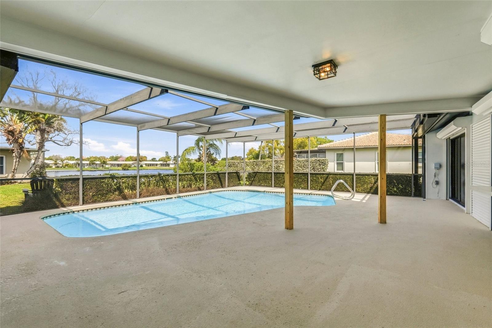 Image 30 of 51 For 13779 Pinecrest Drive