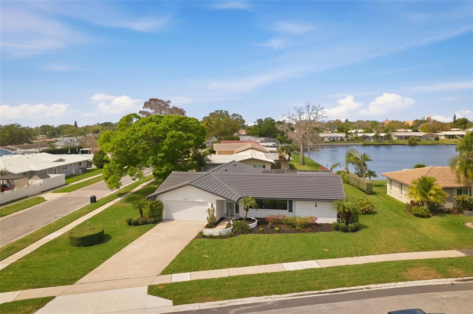 Image 37 of 51 For 13779 Pinecrest Drive