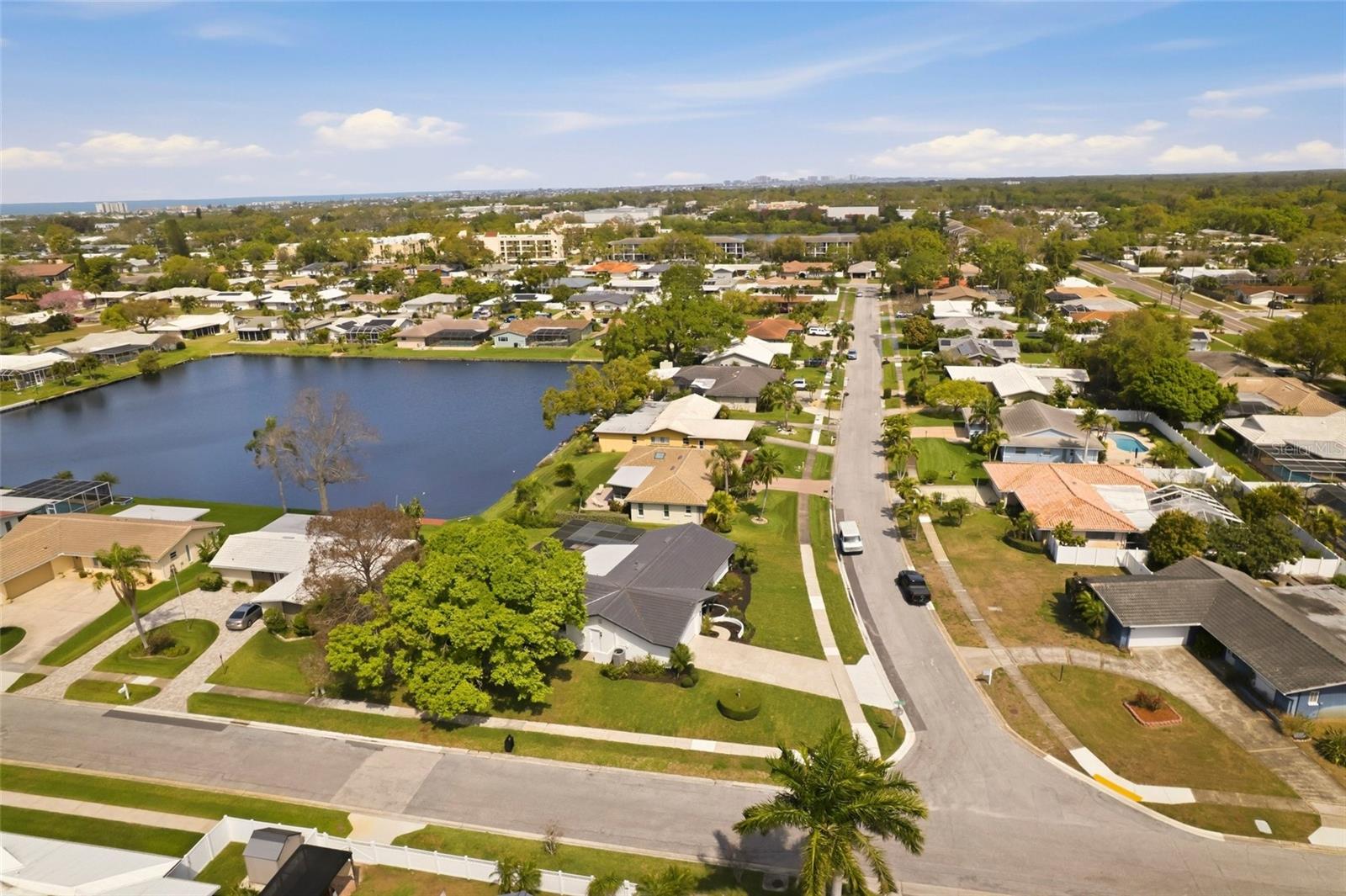 Image 38 of 51 For 13779 Pinecrest Drive