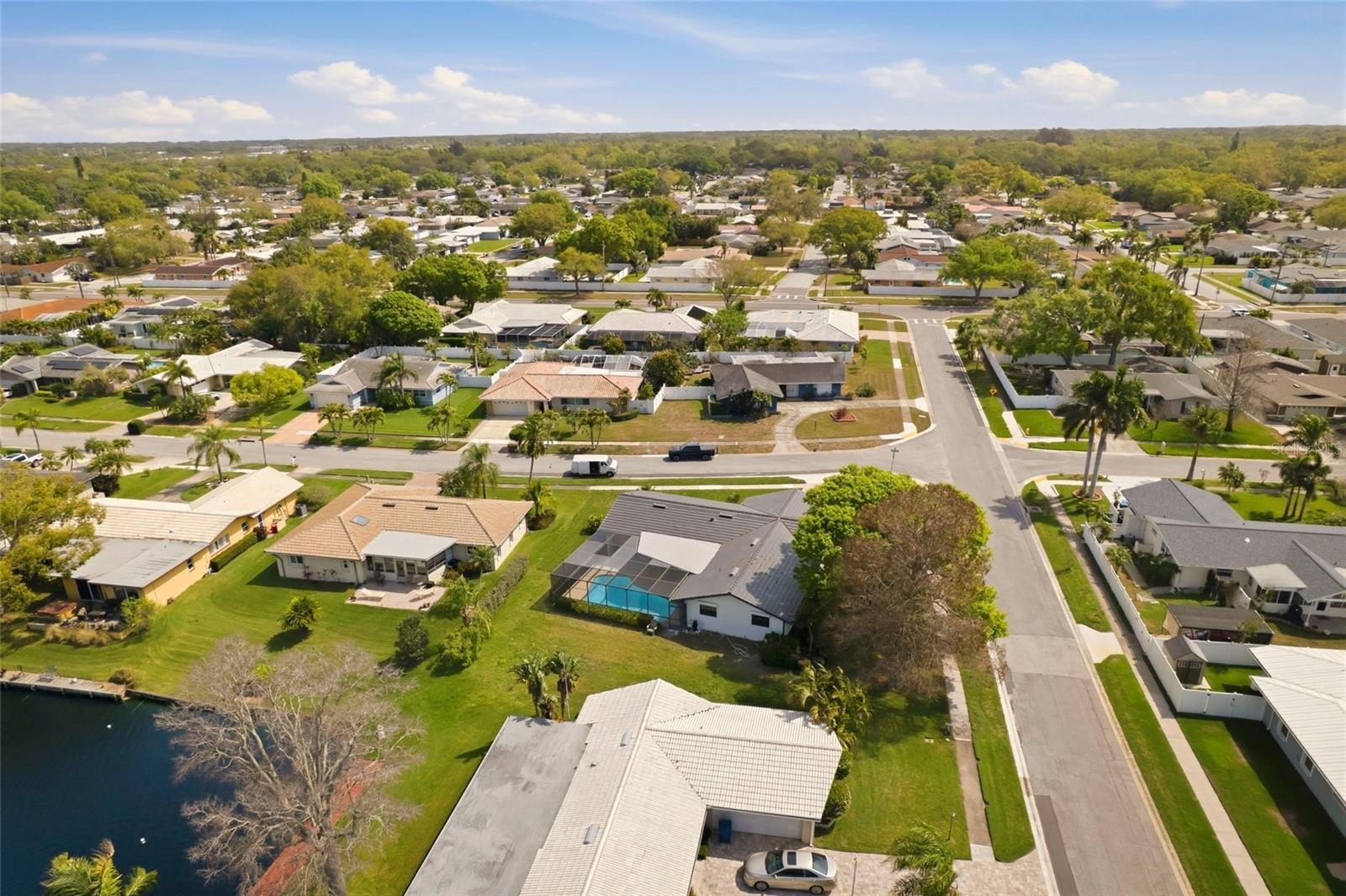 Image 39 of 51 For 13779 Pinecrest Drive