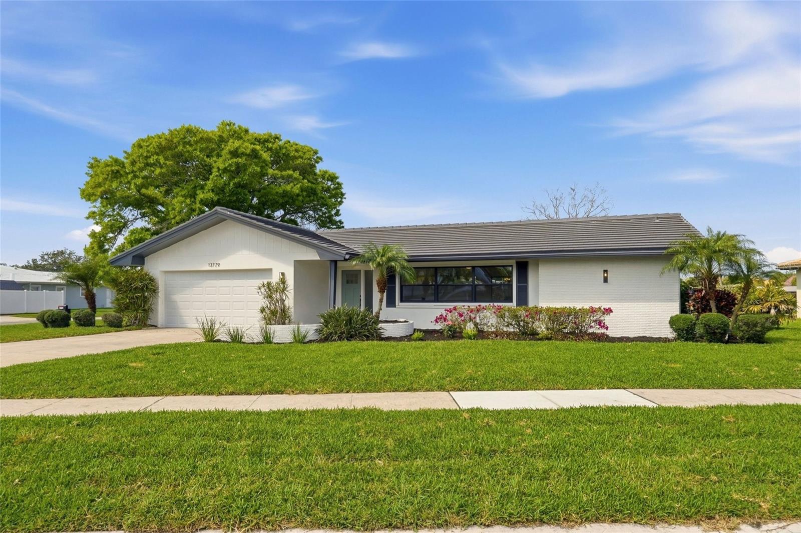 Image 48 of 51 For 13779 Pinecrest Drive