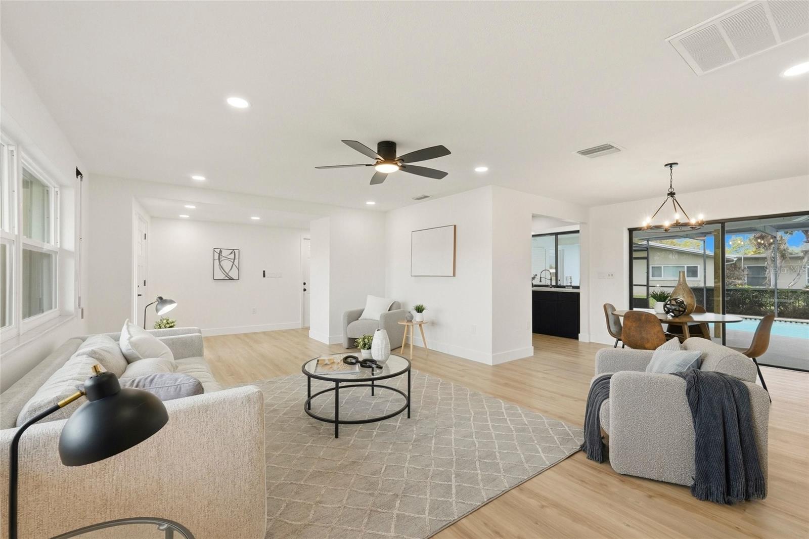 Image 5 of 51 For 13779 Pinecrest Drive