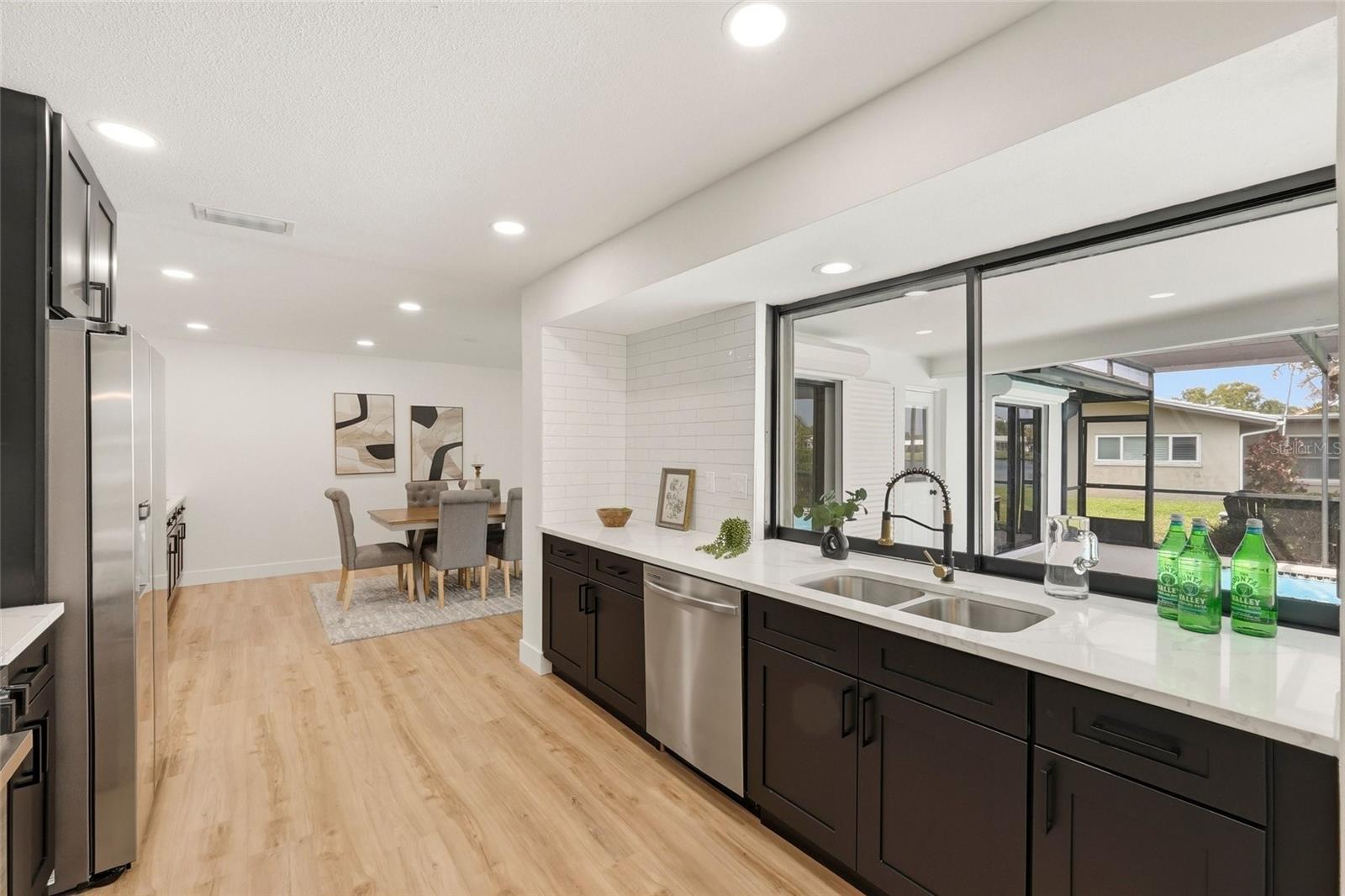 Image 9 of 51 For 13779 Pinecrest Drive