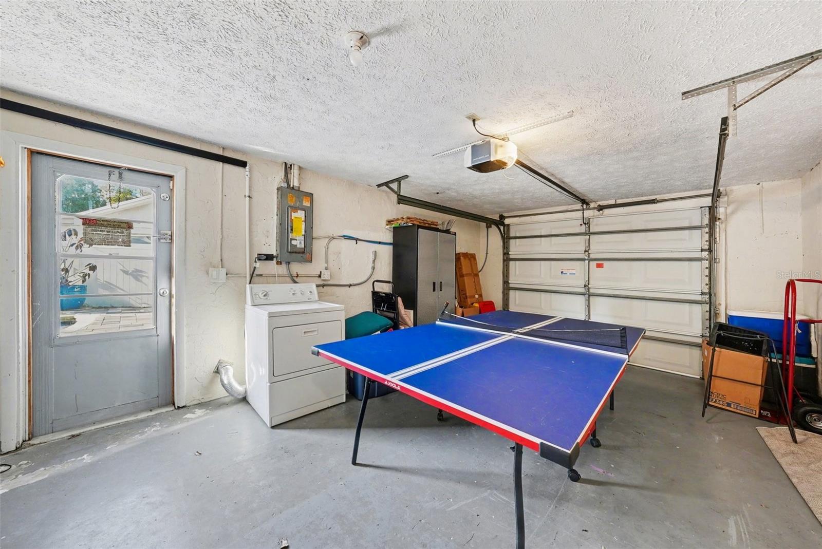 Image 23 of 28 For 8828 Carmen Lane