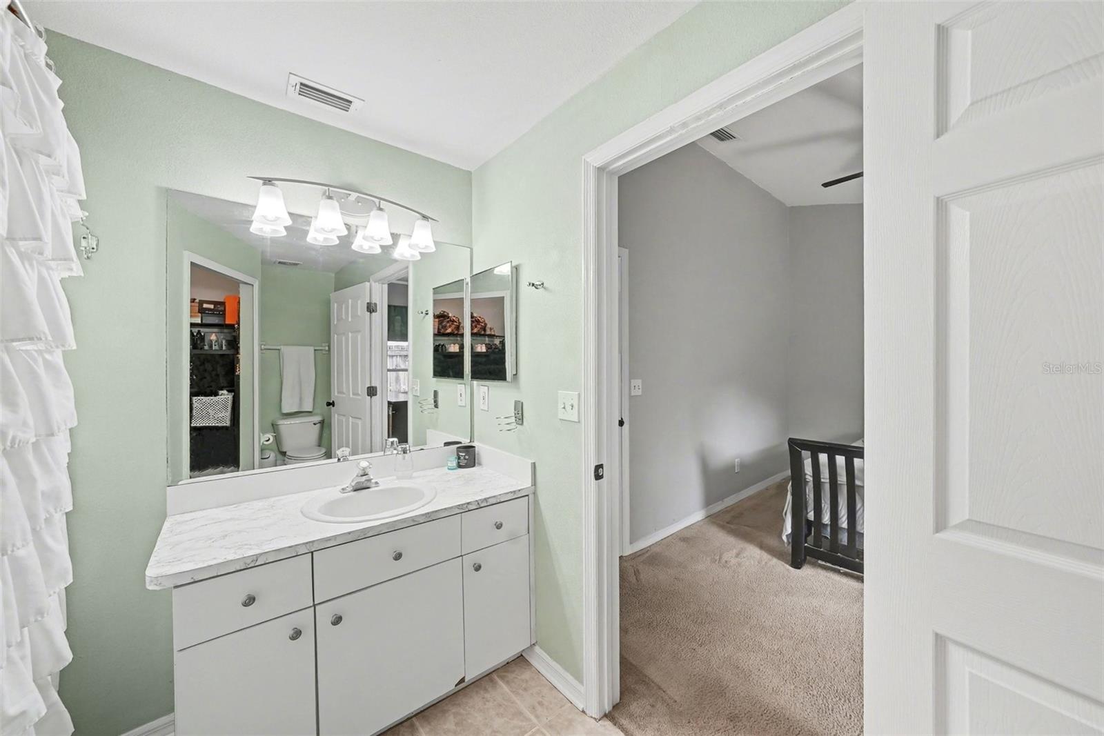 Image 16 of 22 For 5214 Creekmore Lane