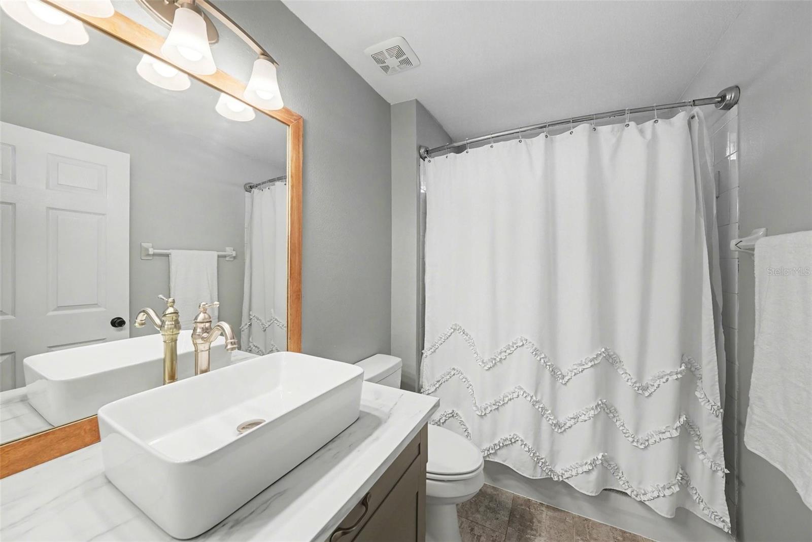 Image 20 of 22 For 5214 Creekmore Lane