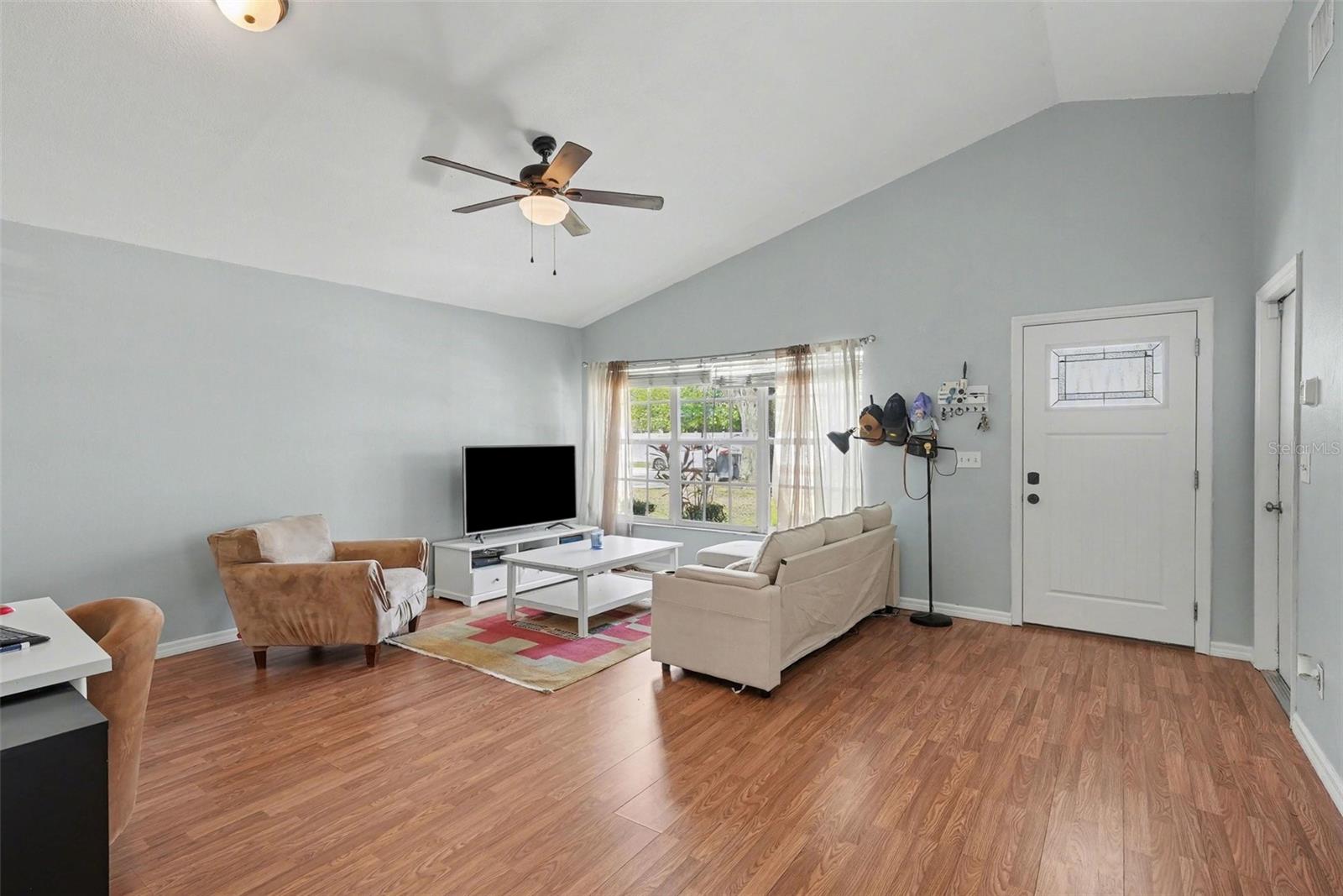 Image 7 of 22 For 5214 Creekmore Lane