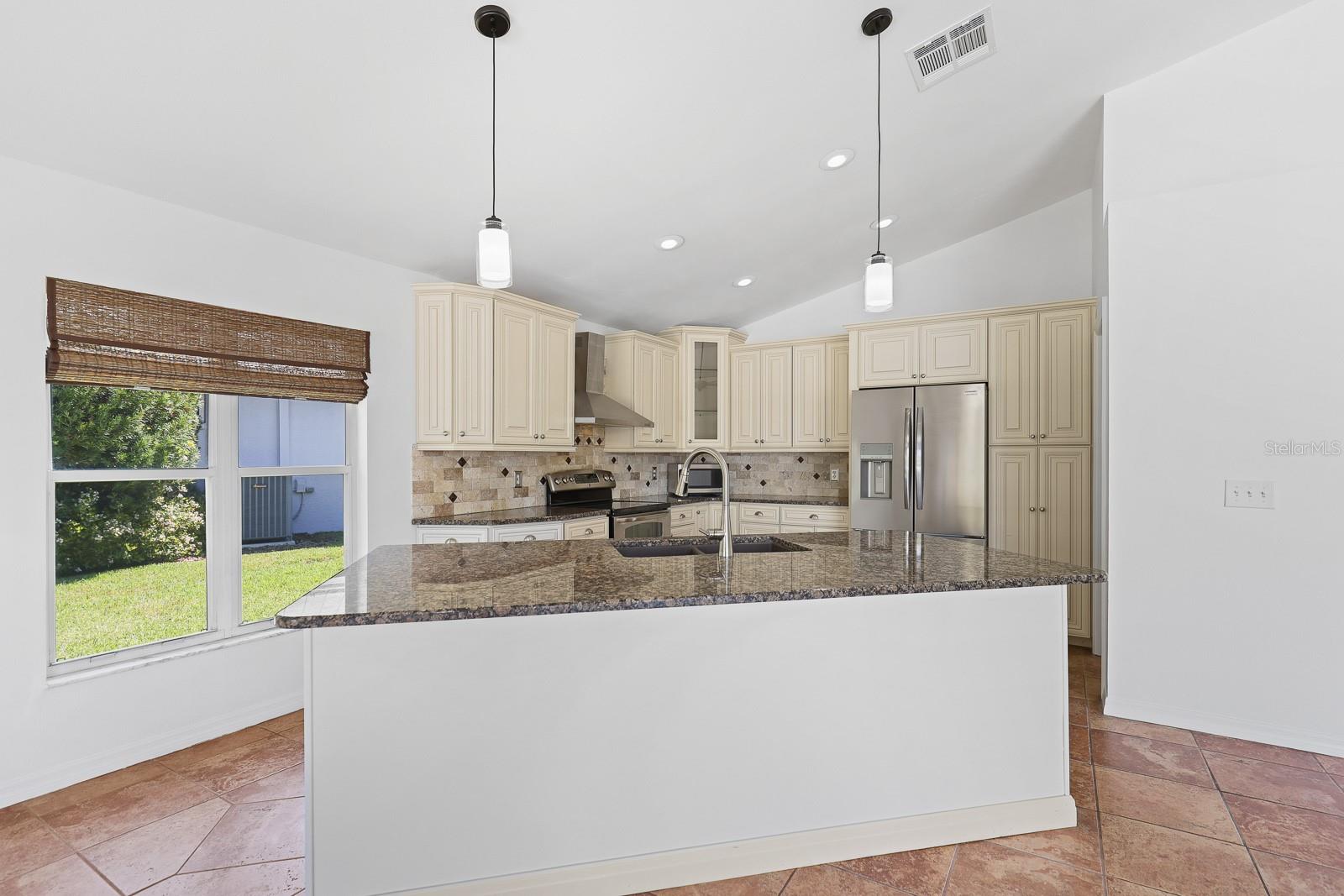 Image 11 of 39 For 3202 Fox Squirrel Lane