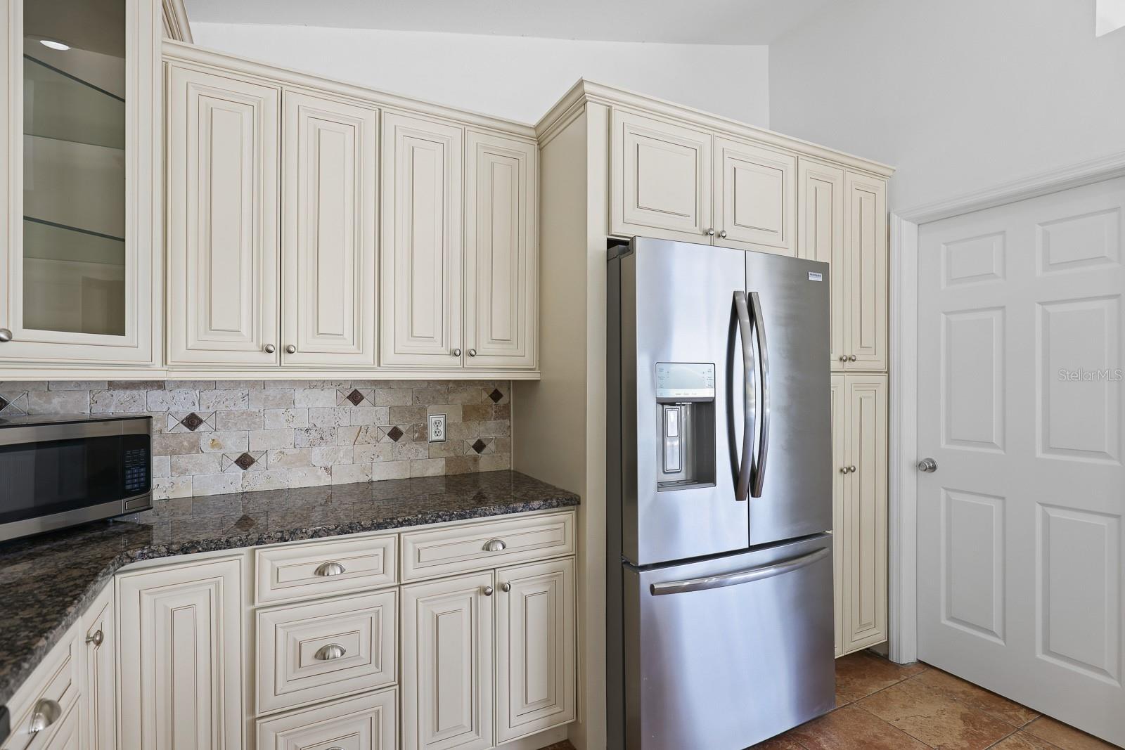 Image 14 of 39 For 3202 Fox Squirrel Lane