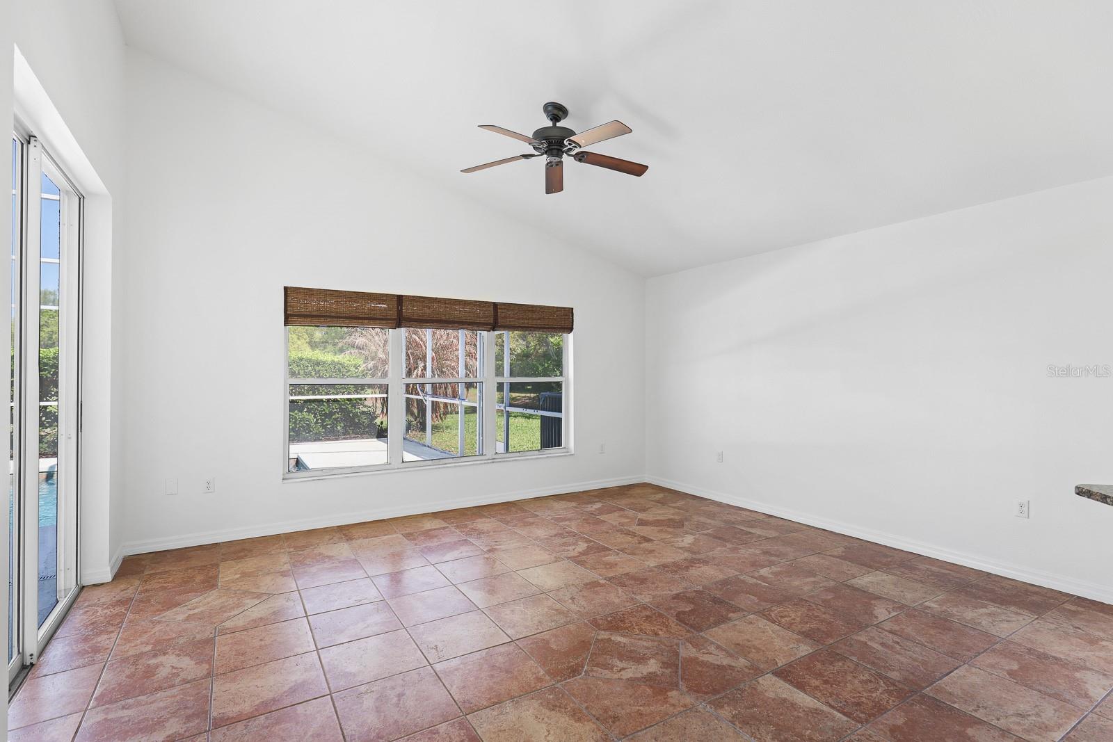 Image 17 of 39 For 3202 Fox Squirrel Lane