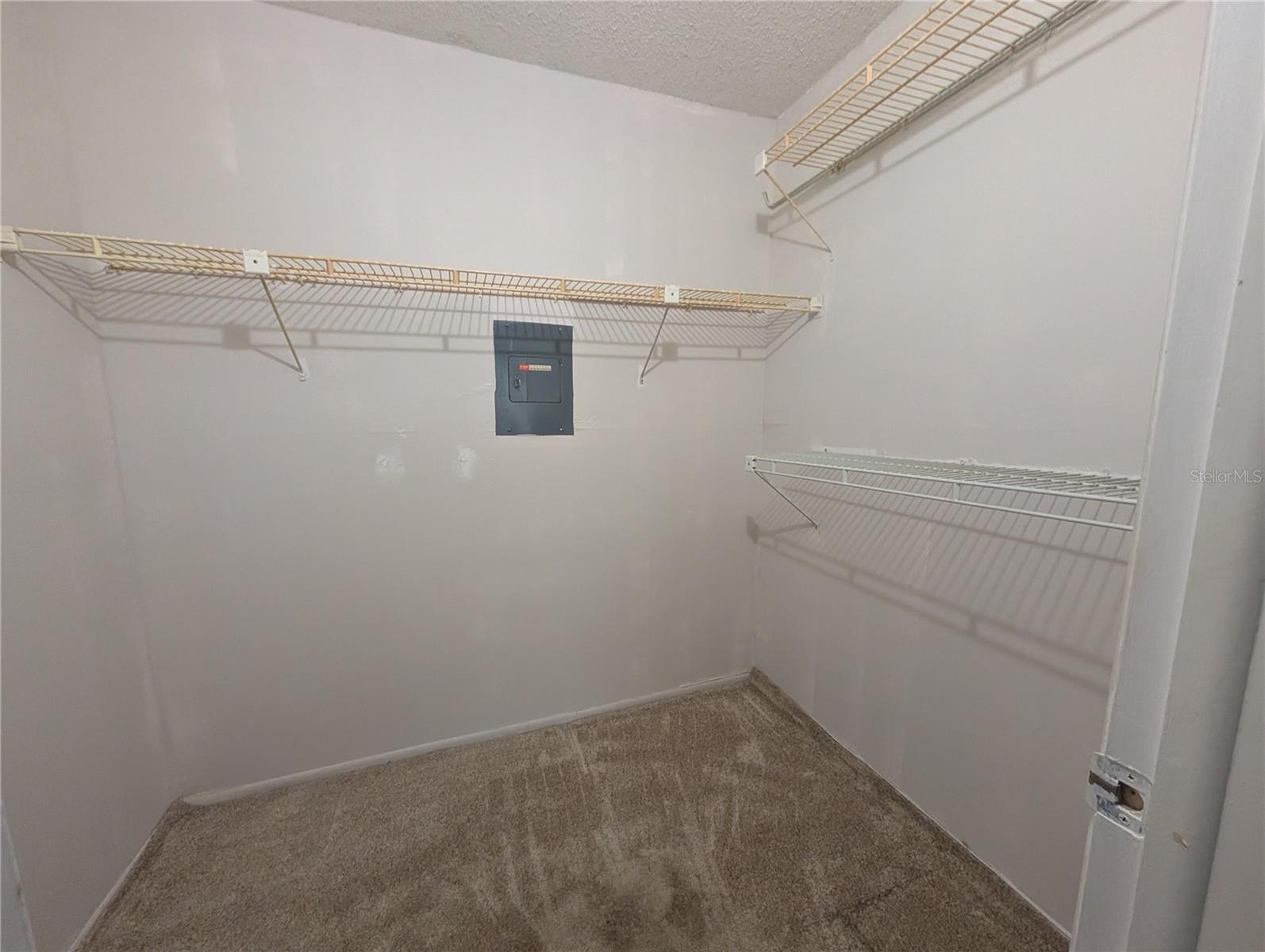 Image 16 of 22 For 11620 Park Boulevard 209