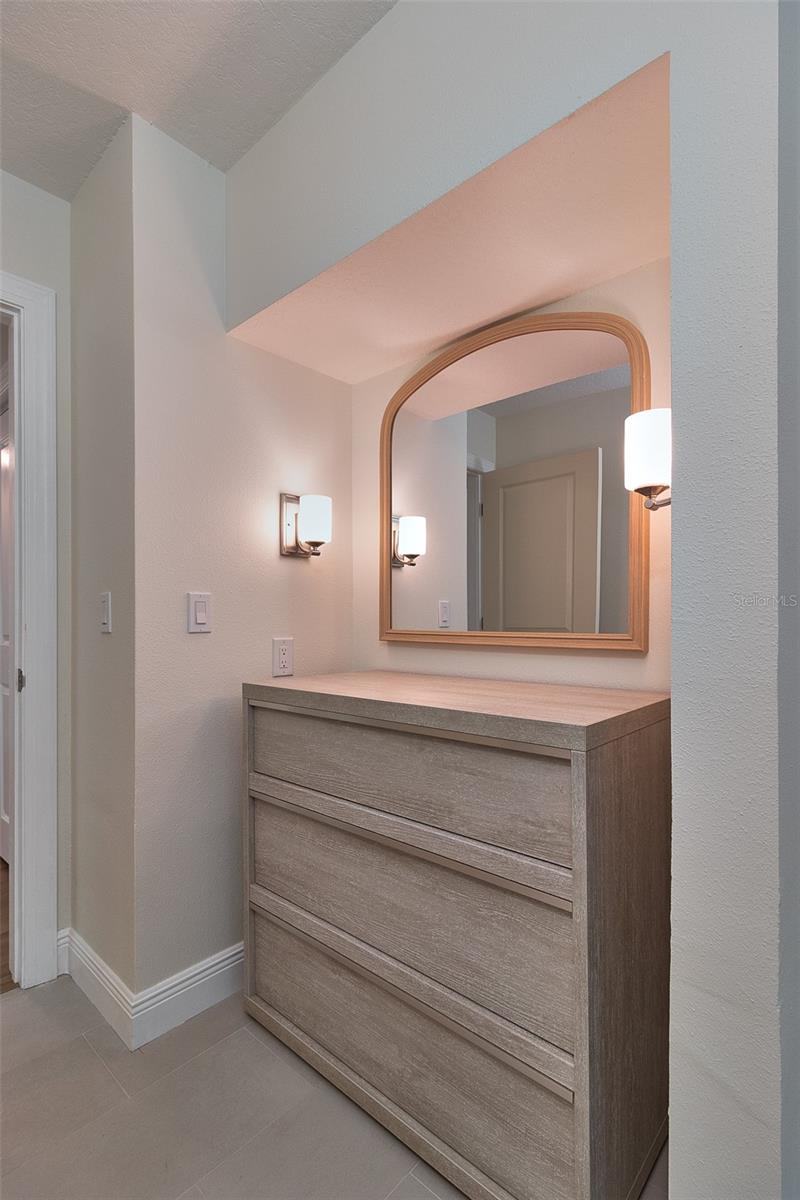 Listing photo id 38 for 4331 Harbor Hills Drive