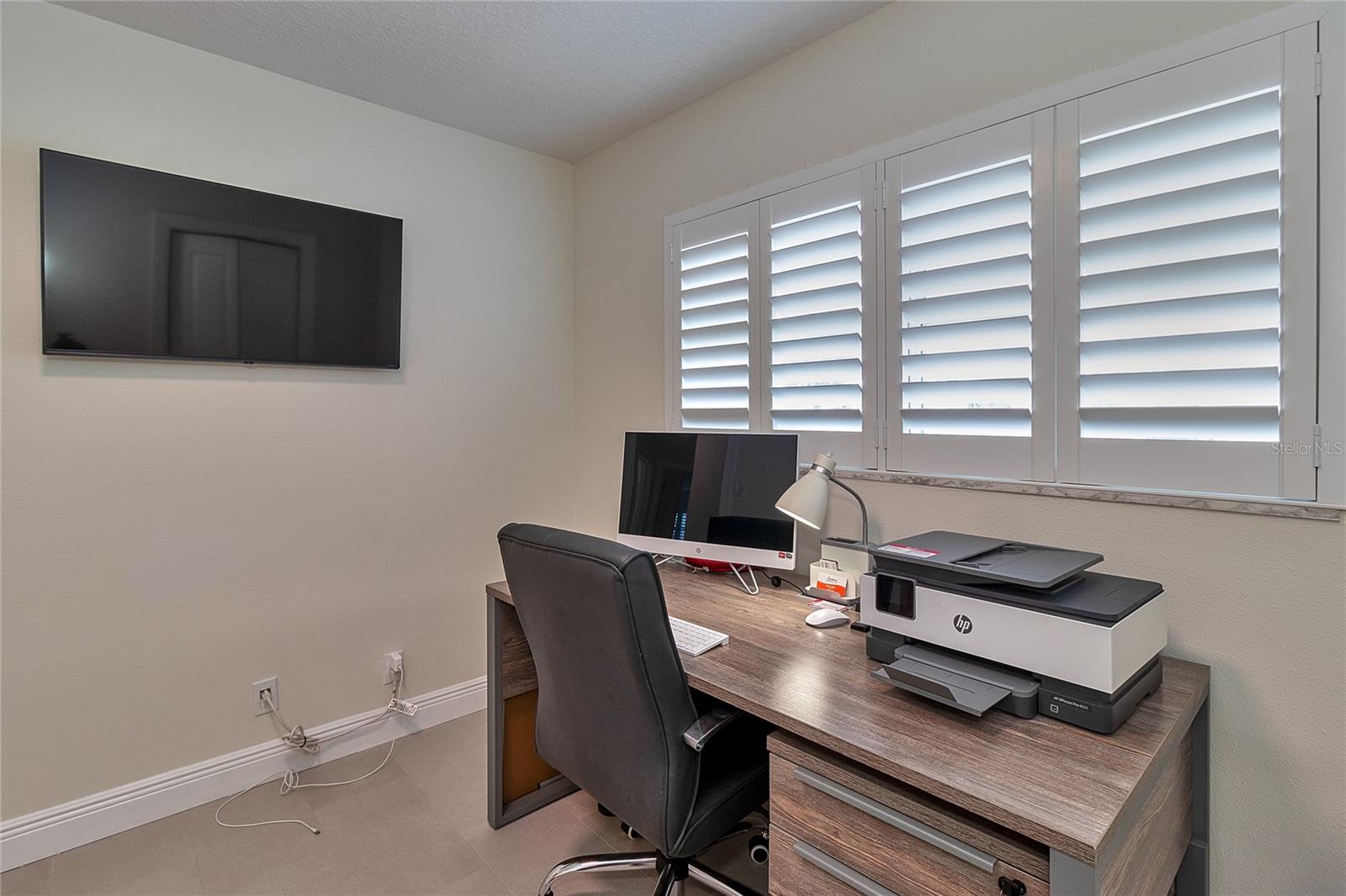 Listing photo id 54 for 4331 Harbor Hills Drive