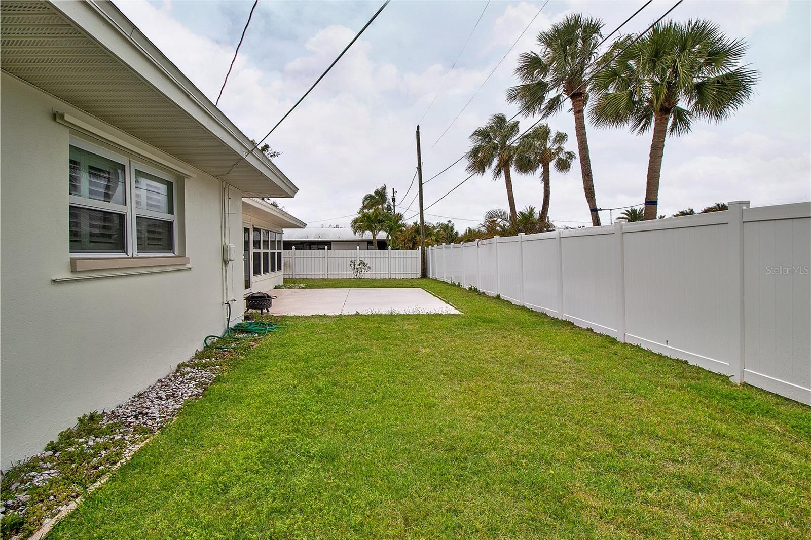 Listing photo id 58 for 4331 Harbor Hills Drive