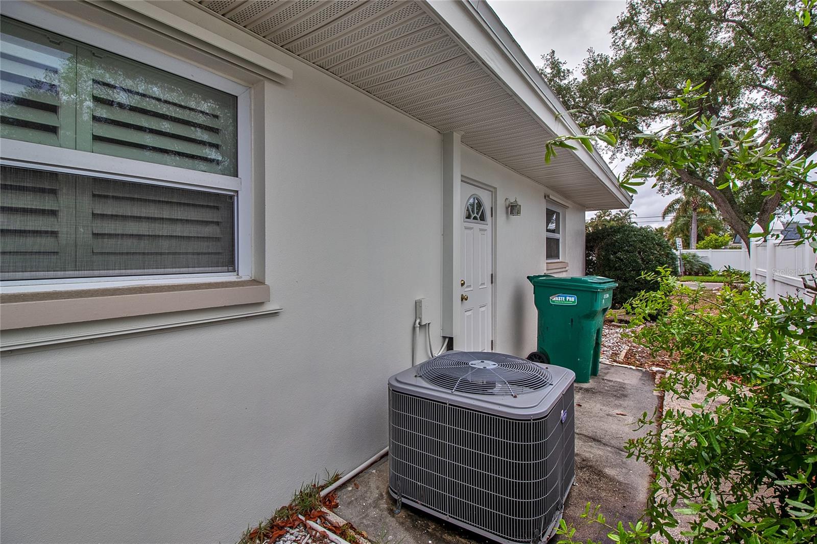 Listing photo id 63 for 4331 Harbor Hills Drive