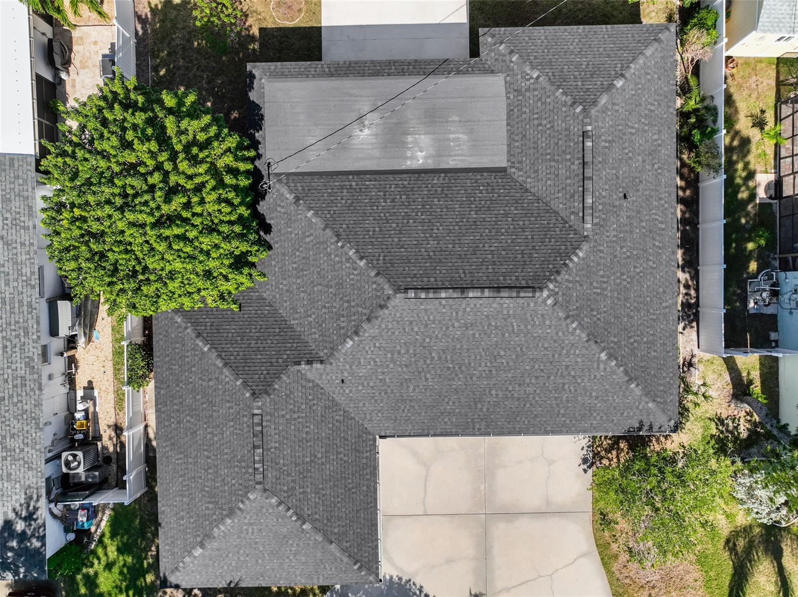 Listing photo id 64 for 4331 Harbor Hills Drive