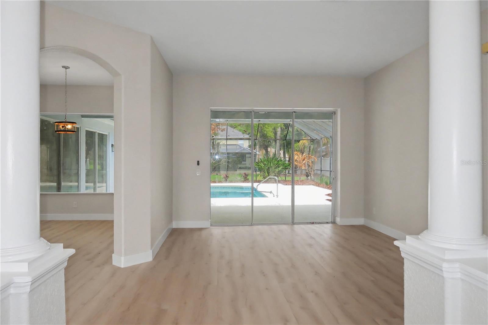 Image 2 of 32 For 2906 Sutton Oaks Court