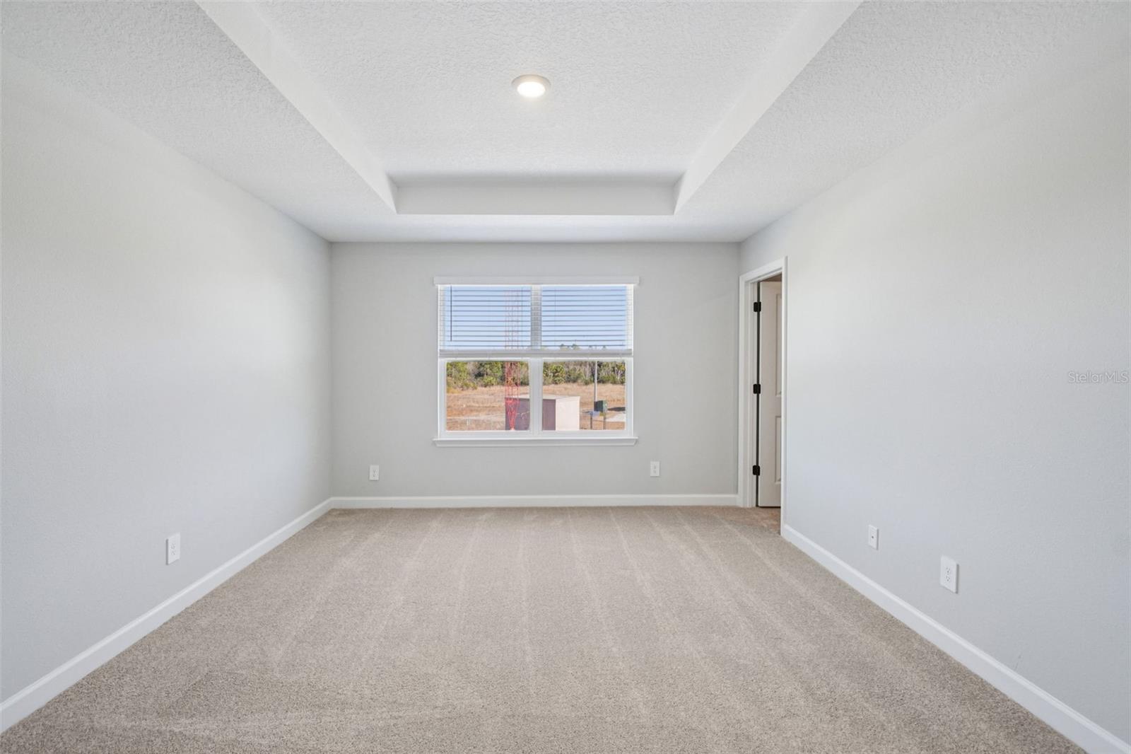 Image 16 of 34 For 7584 Deer Valley Circle