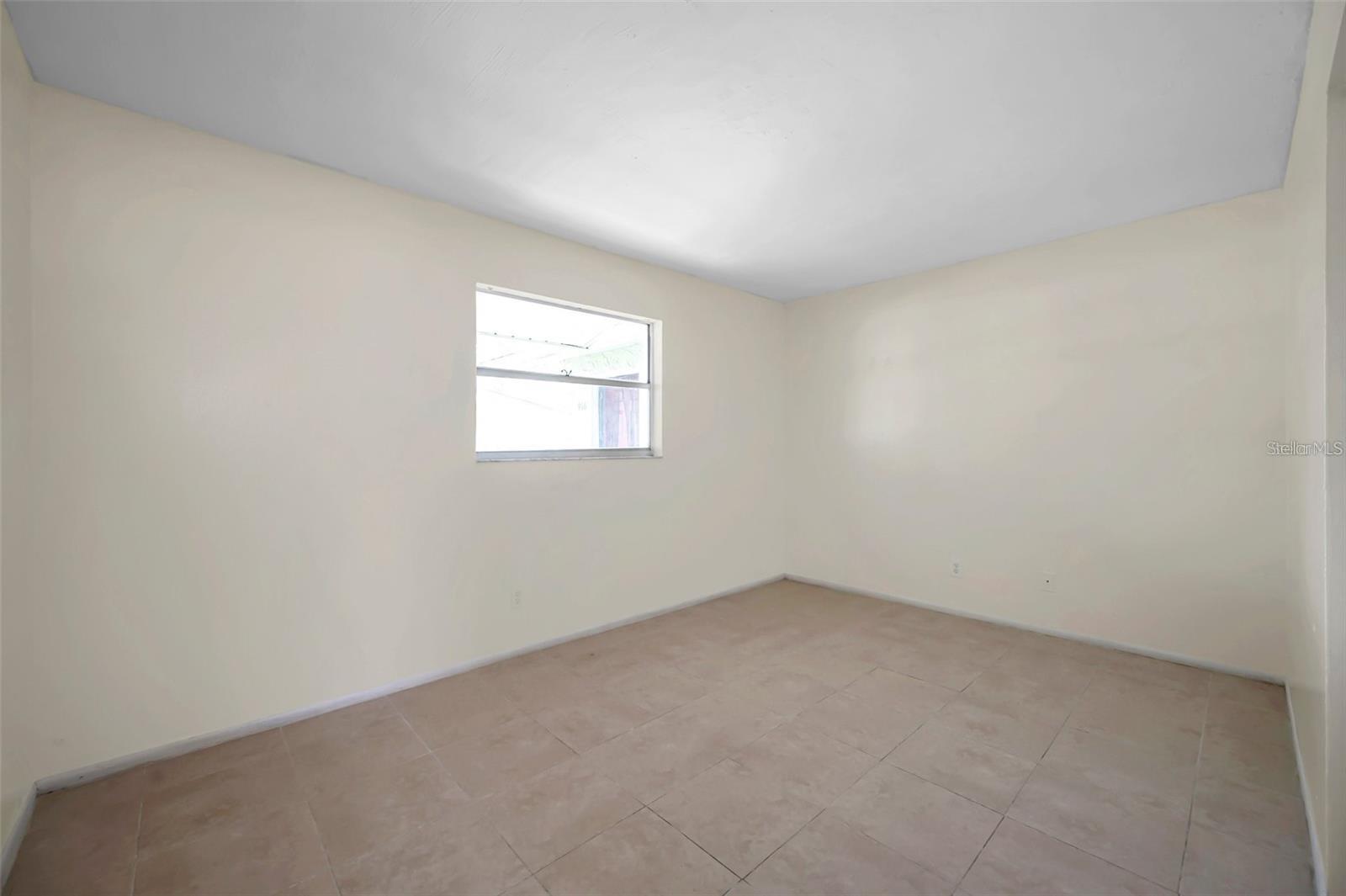 Image 26 of 26 For 914 Lake Palms Drive