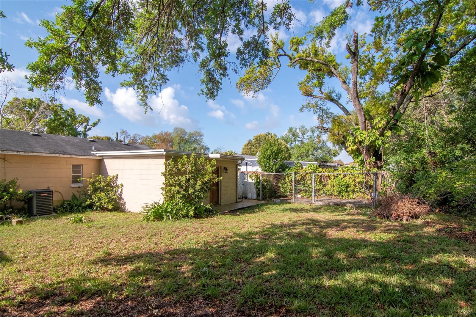 Image 13 of 15 For 3907 Pine Street