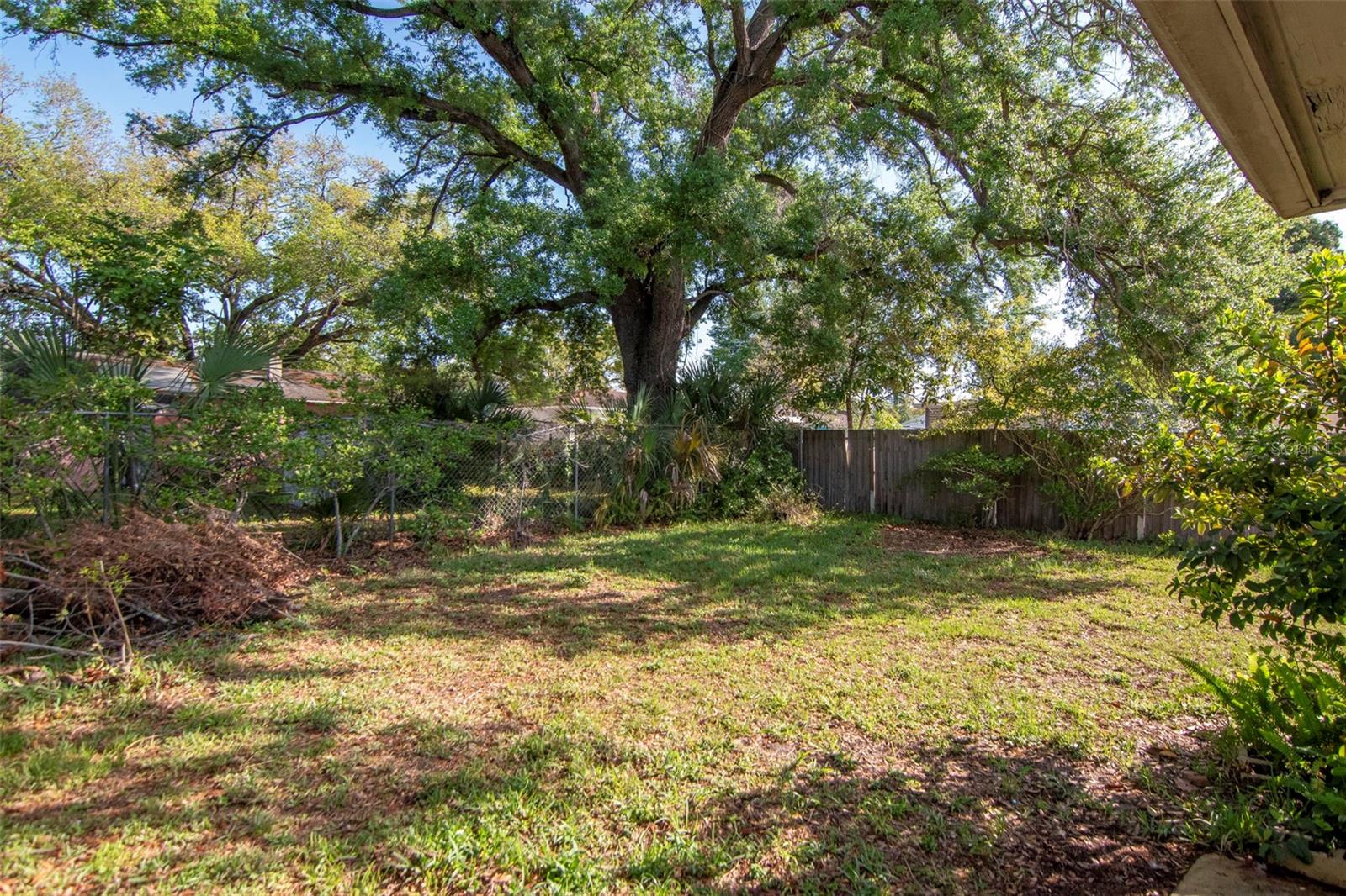 Image 14 of 15 For 3907 Pine Street