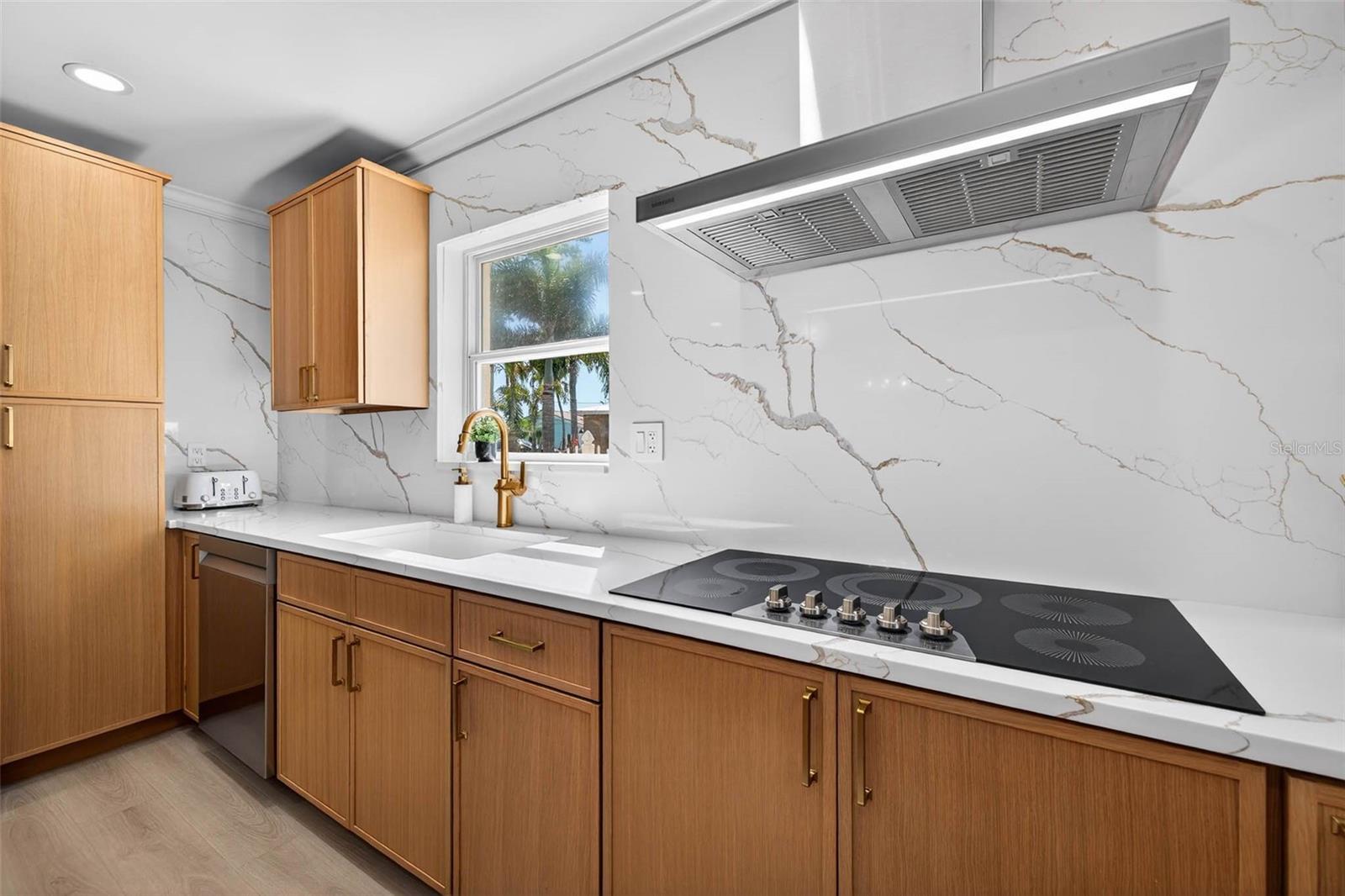 Image 26 of 70 For 7991 1st Avenue S