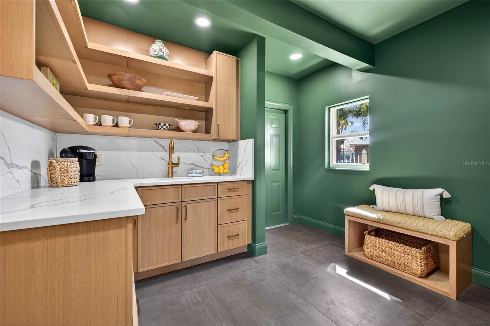 Image 29 of 70 For 7991 1st Avenue S