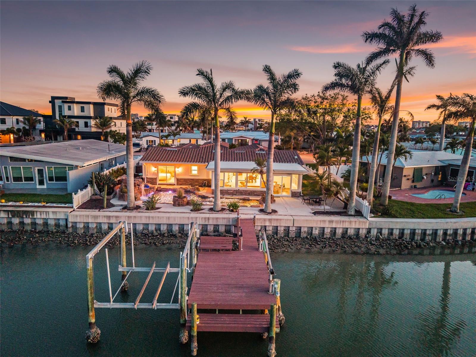 Image 3 of 70 For 7991 1st Avenue S