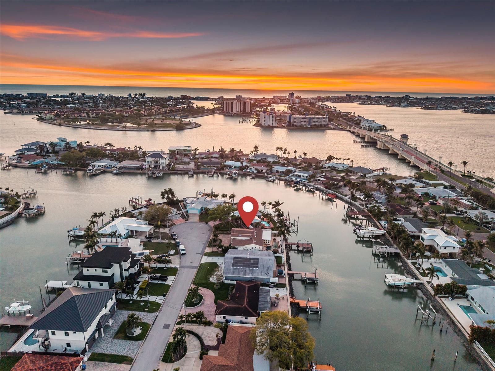 Image 4 of 70 For 7991 1st Avenue S