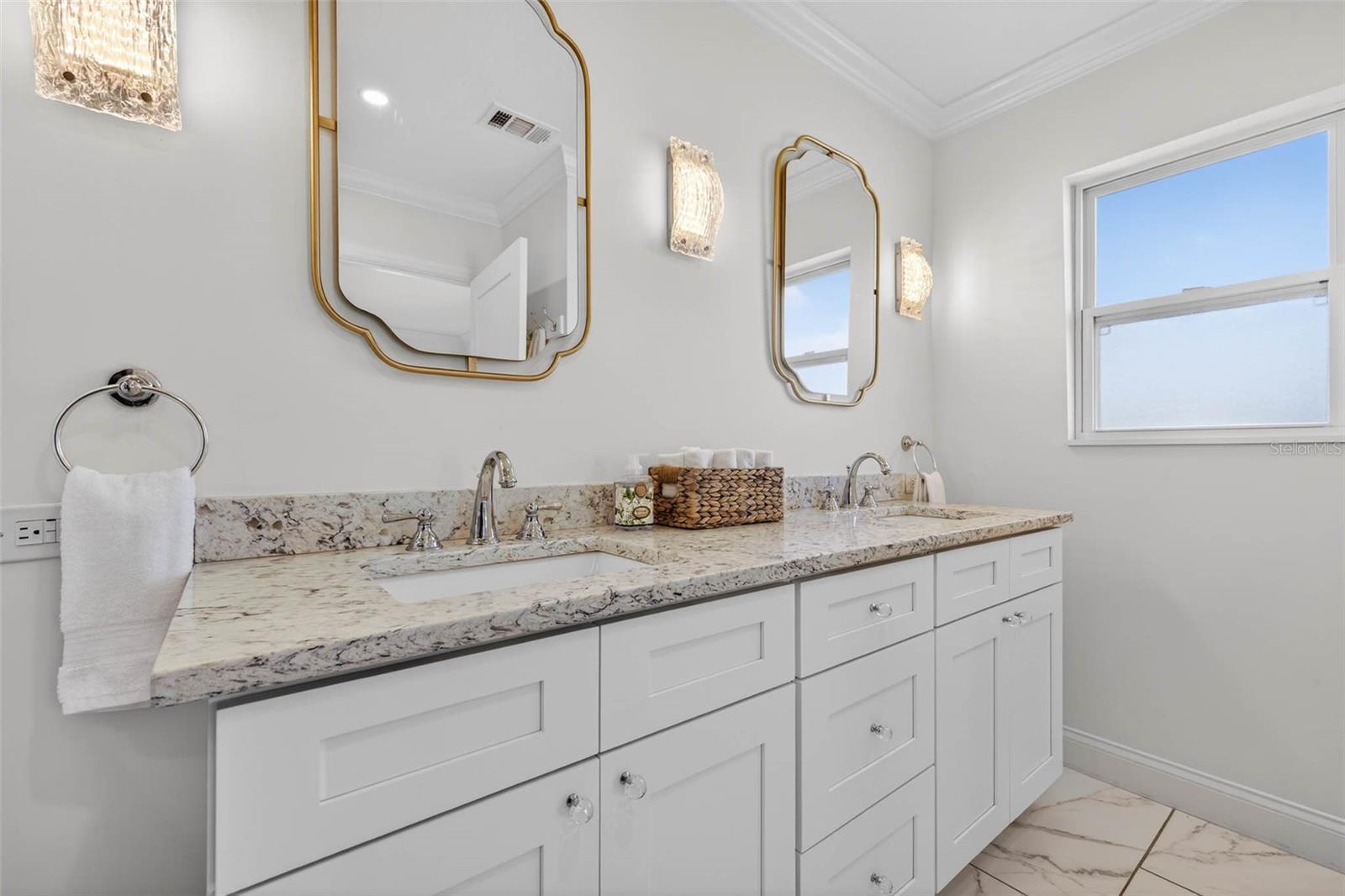 Image 43 of 70 For 7991 1st Avenue S