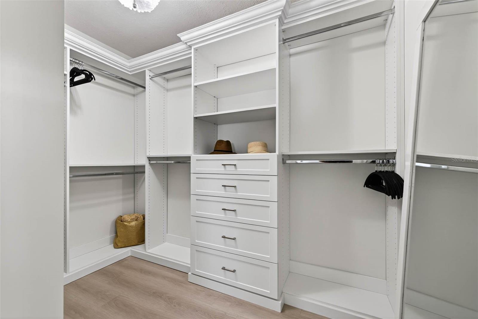 Image 46 of 70 For 7991 1st Avenue S