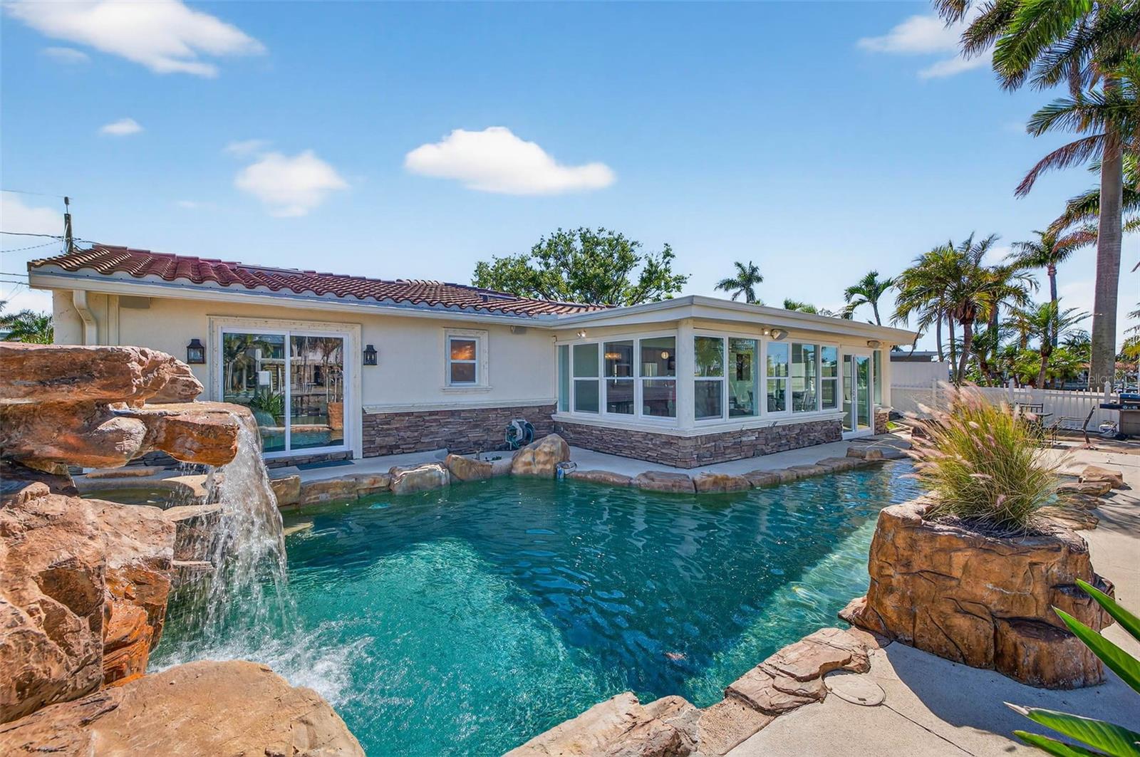 Image 55 of 70 For 7991 1st Avenue S