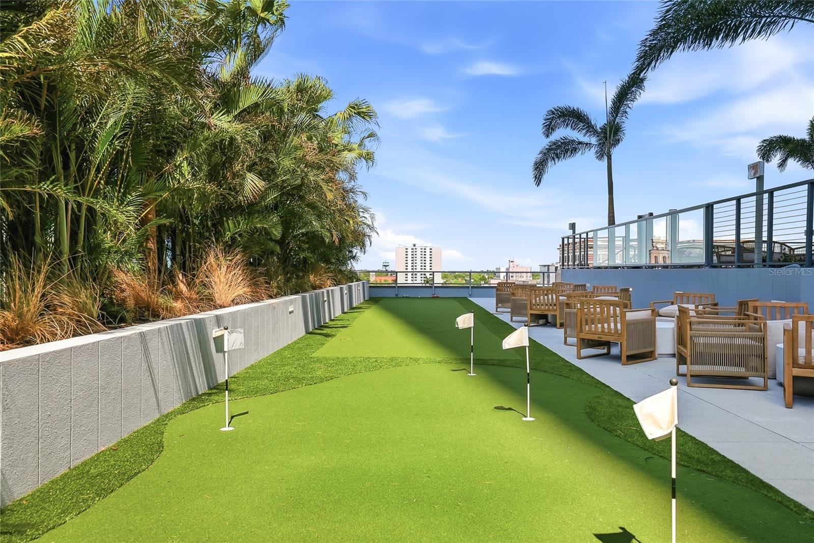 Image 40 of 66 For 400 Central Avenue 303