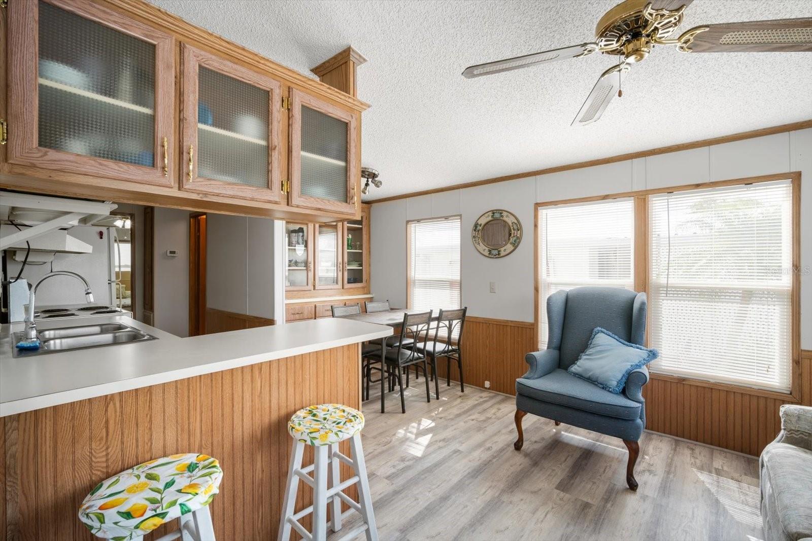 Image 7 of 24 For 35045 Cynthia Avenue