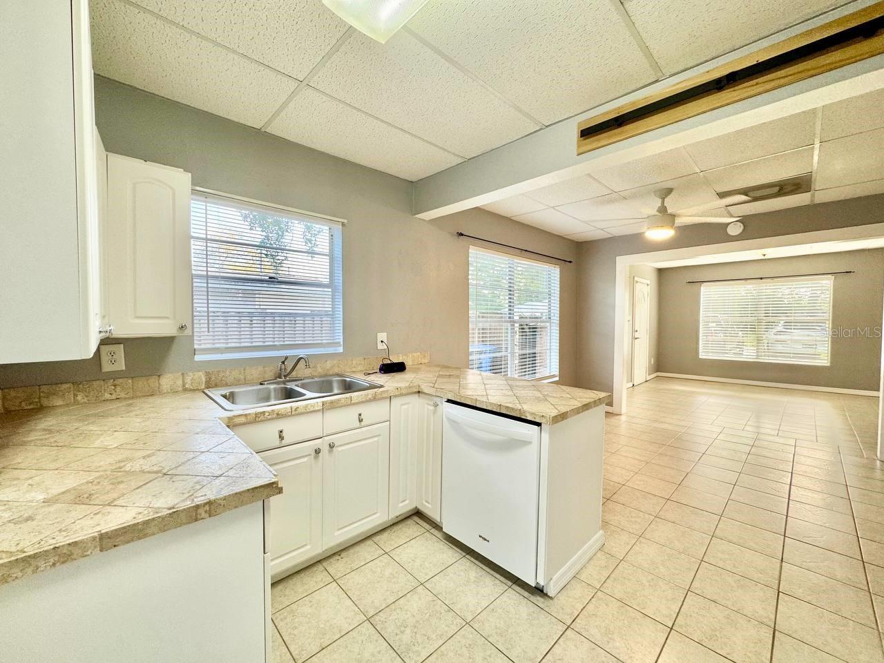 Image 10 of 29 For 12708 Woodleigh Avenue