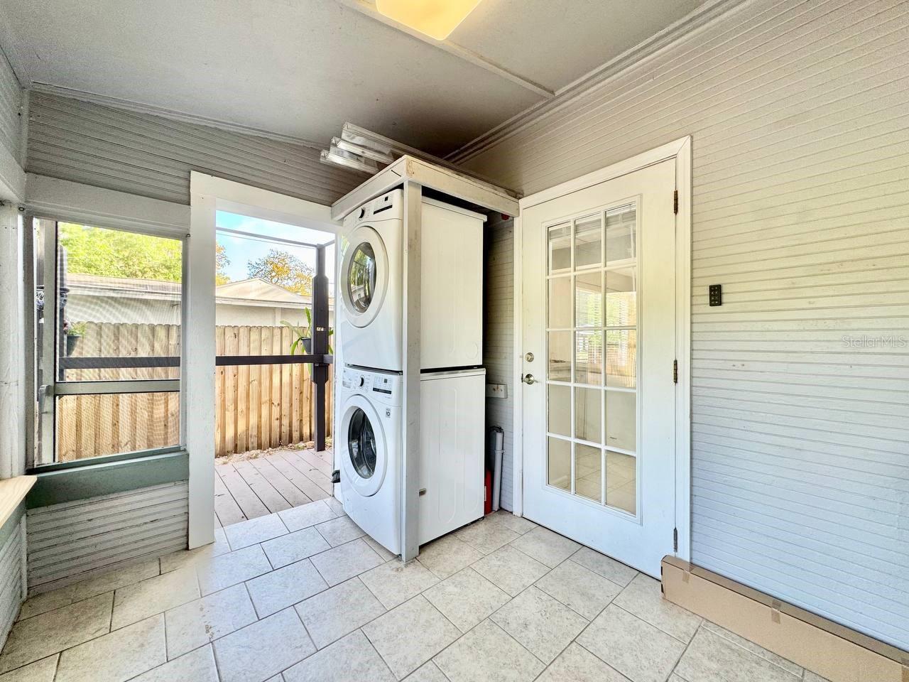 Image 25 of 29 For 12708 Woodleigh Avenue