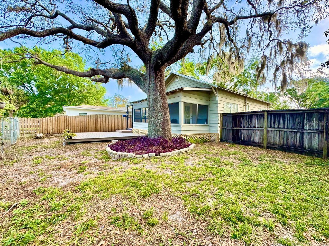 Image 28 of 29 For 12708 Woodleigh Avenue