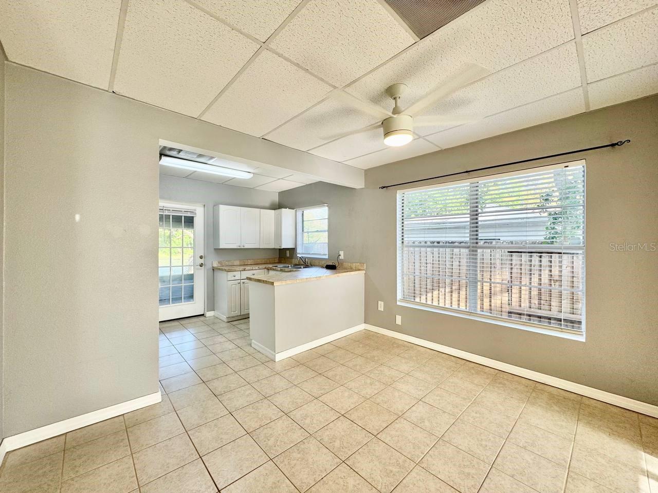 Image 6 of 29 For 12708 Woodleigh Avenue