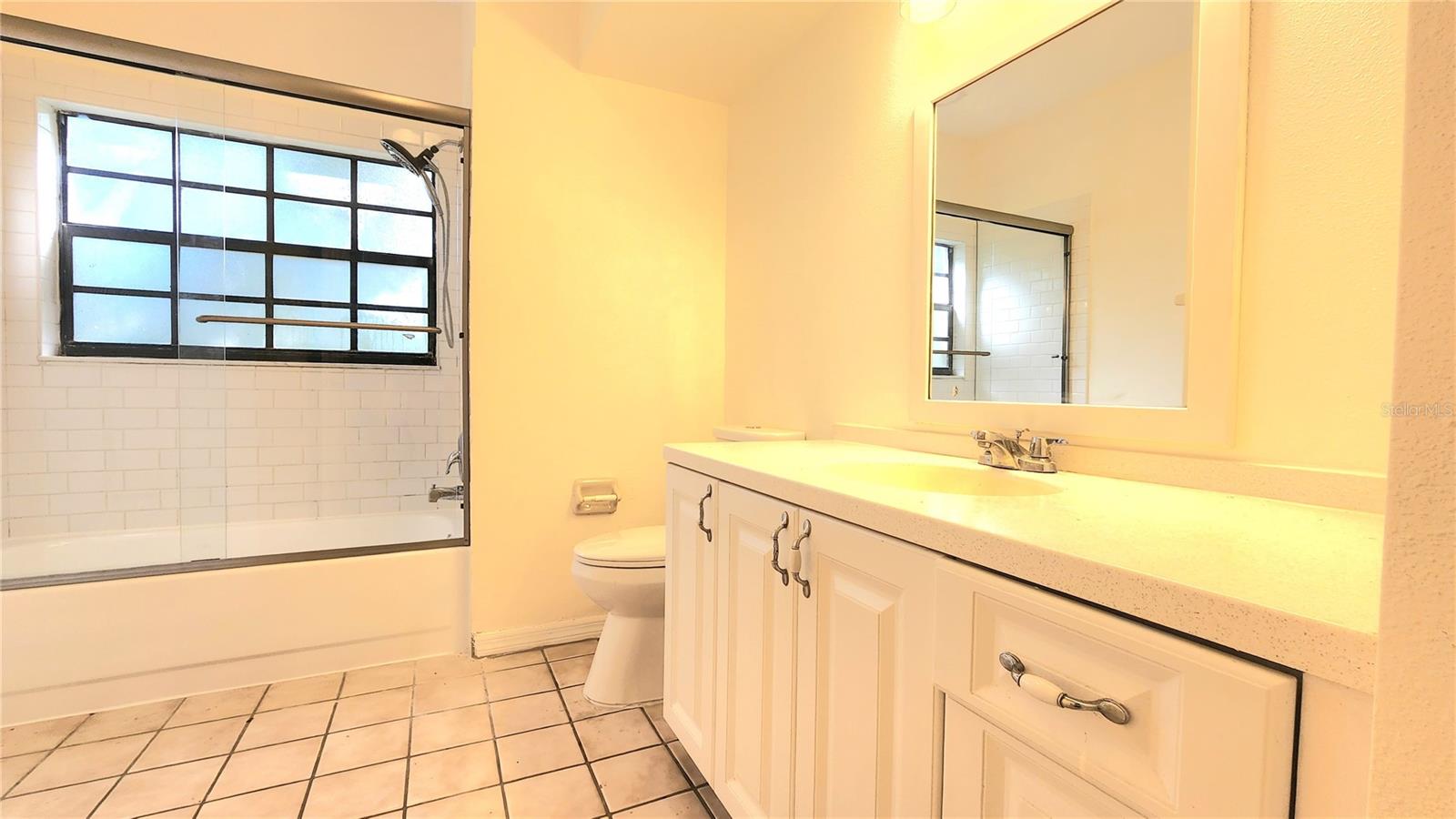 Image 31 of 46 For 3037 Crest Drive