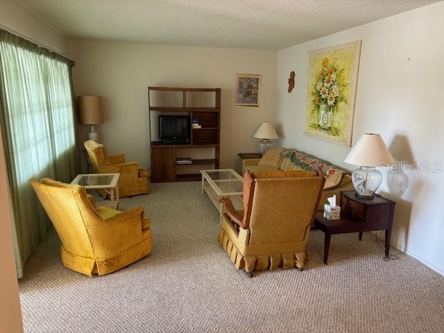 Image 4 of 13 For 4700 Cove Circle 203