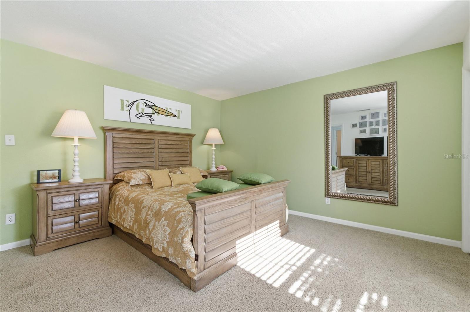 Image 3 of 50 For 5005 Coquina Key Drive Se E